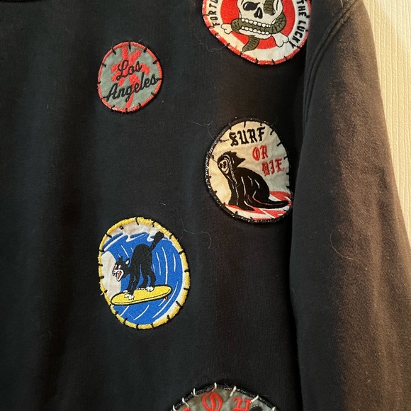 Men’s unique Lucky Brand sweatshirt - Picture 2 of 3